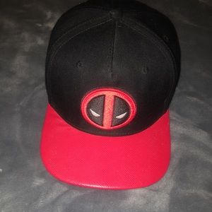 MARVEL (DEADPOOL) HAT